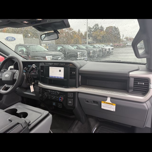2023 Ford Super Duty F-350 DRW XL thumbnail 4