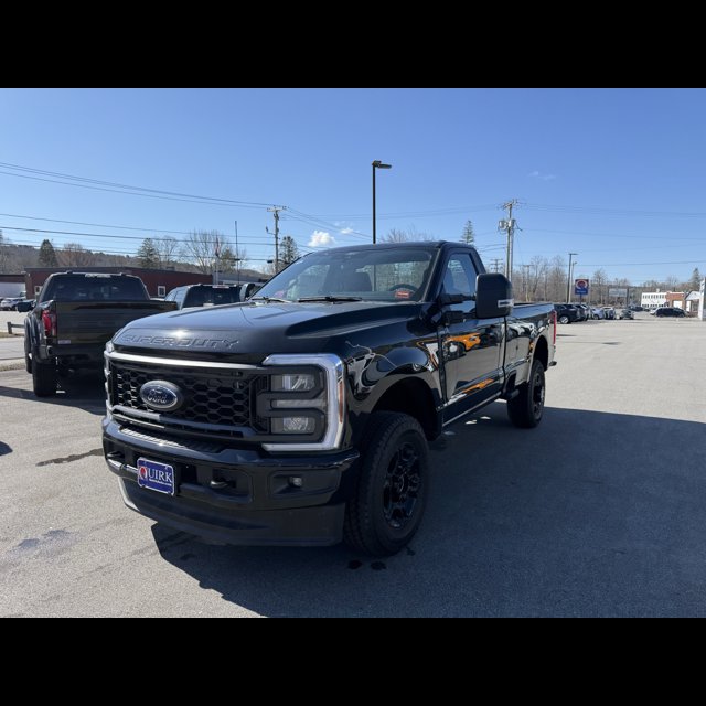 2026 Ford Super Duty F-350 SRW Base thumbnail 12