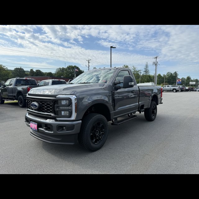 2026 Ford Super Duty F-250 SRW Base thumbnail 12