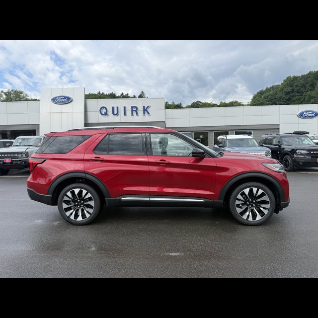 2026 Ford Explorer Platinum thumbnail 2