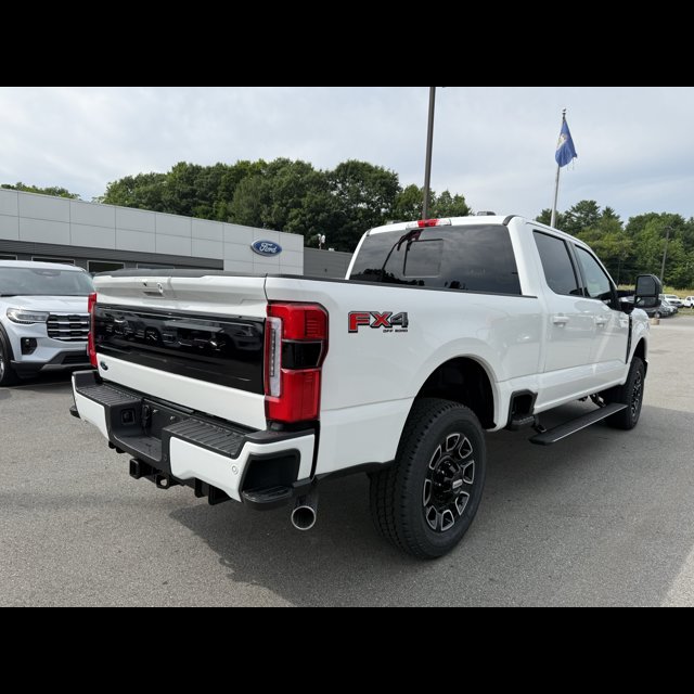 2026 Ford Super Duty F-350 SRW Base thumbnail 6