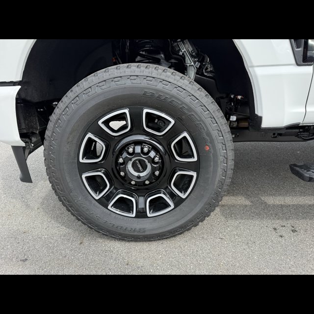 2026 Ford Super Duty F-350 SRW Base thumbnail 16