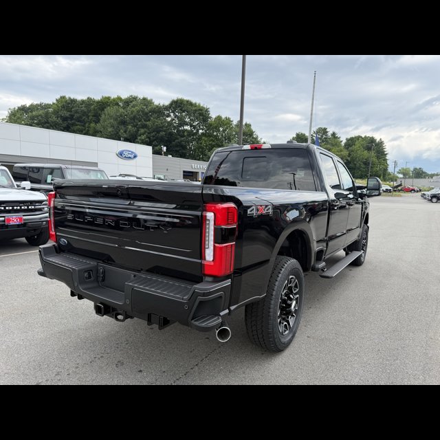 2026 Ford Super Duty F-350 SRW Base thumbnail 6