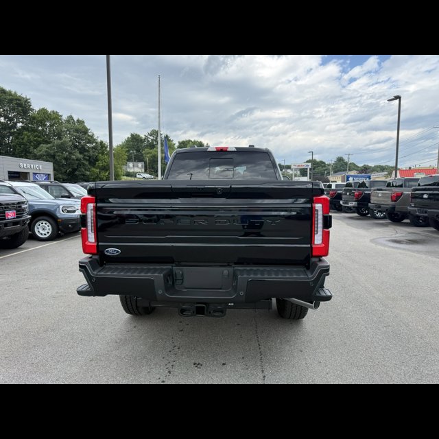 2026 Ford Super Duty F-350 SRW Base thumbnail 7