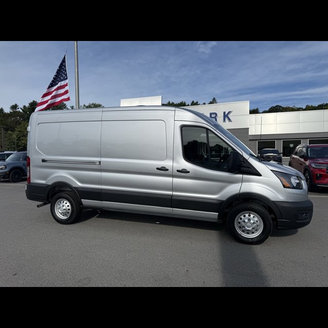 2026 Ford Transit Cargo Van Base thumbnail 2