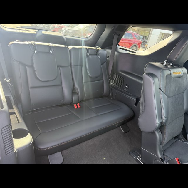 2026 Ford Explorer Tremor thumbnail 6