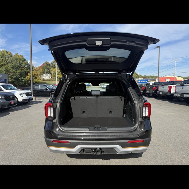 2026 Ford Explorer Tremor thumbnail 9