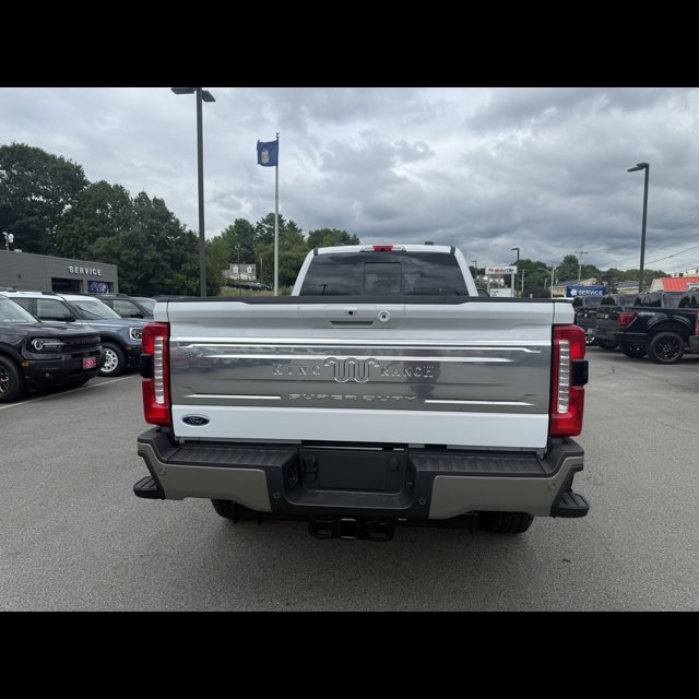 2026 Ford Super Duty F-250 SRW Base thumbnail 7