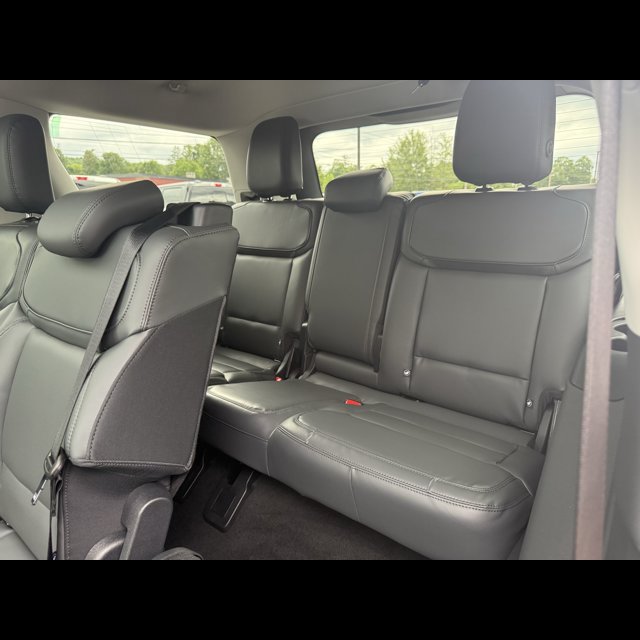2027 Ford Expedition Active thumbnail 12
