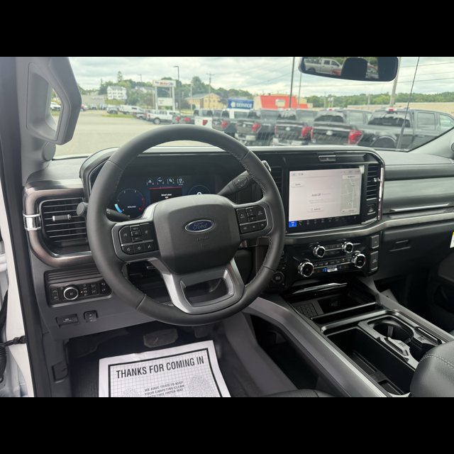 2026 Ford Super Duty F-350 DRW Base thumbnail 13