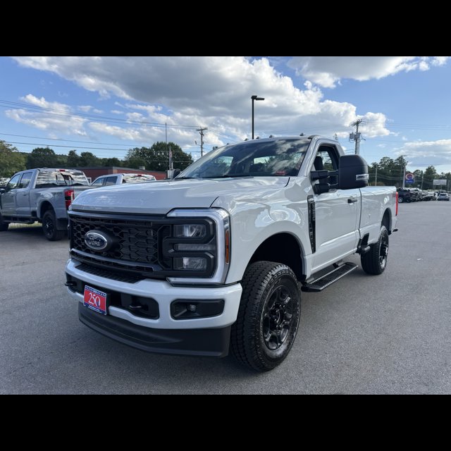 2026 Ford Super Duty F-250 SRW Base thumbnail 12