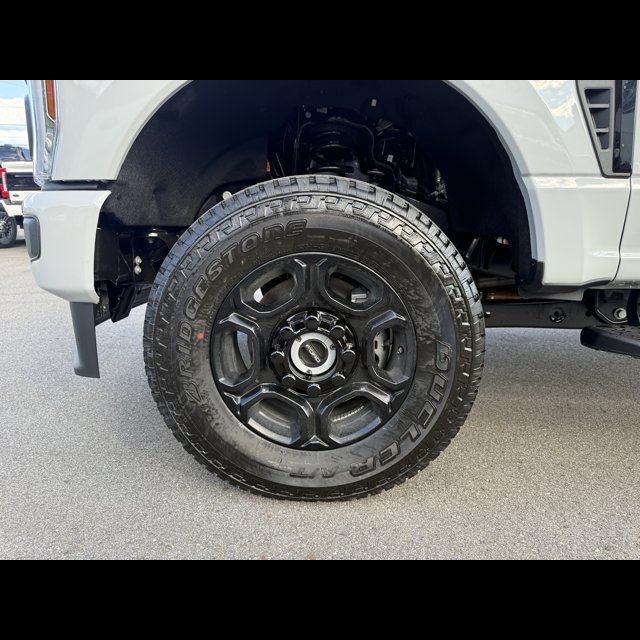 2026 Ford Super Duty F-250 SRW Base thumbnail 14