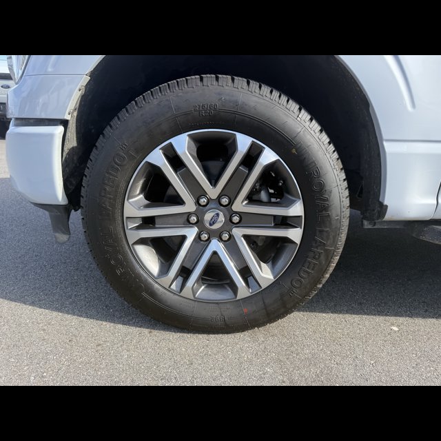 2022 Ford F-150 XL thumbnail 16