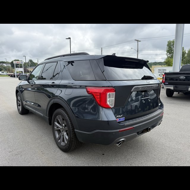 2023 Ford Explorer XLT thumbnail 10