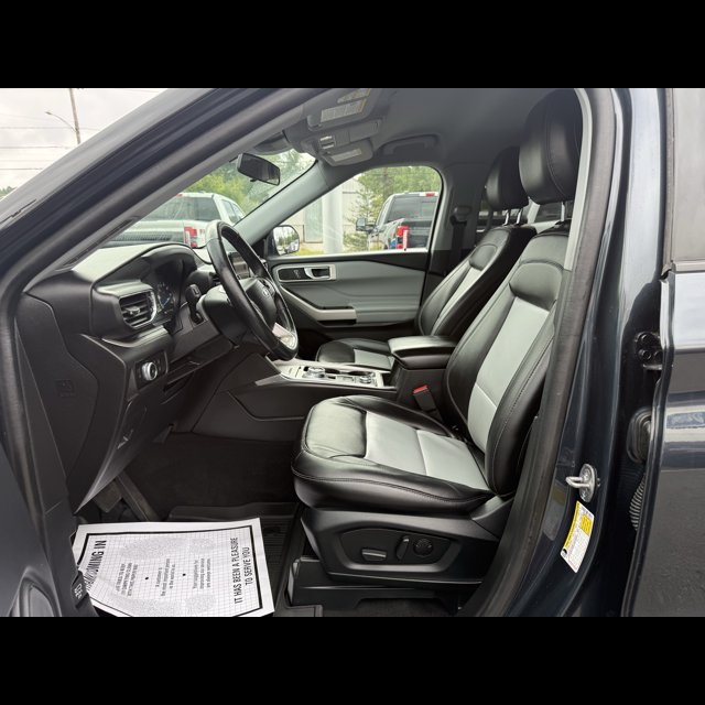 2023 Ford Explorer XLT thumbnail 14