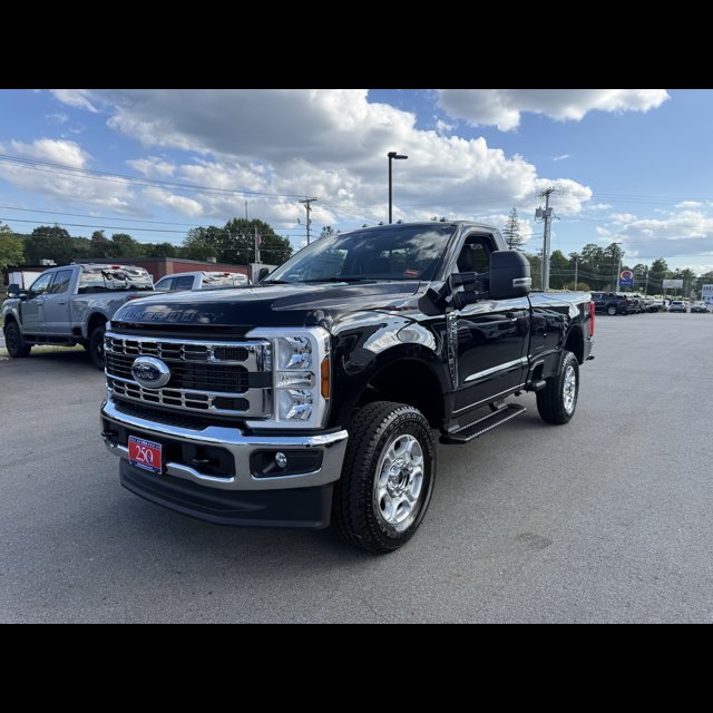 2026 Ford Super Duty F-250 SRW Base thumbnail 12