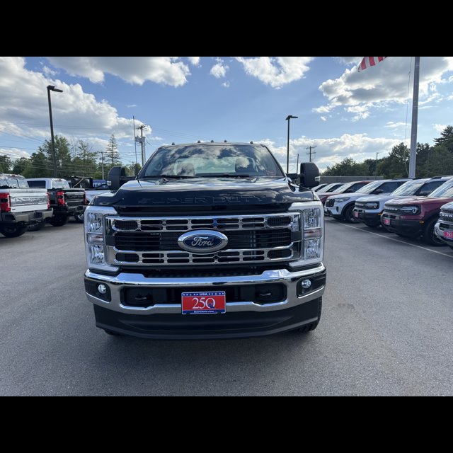 2026 Ford Super Duty F-250 SRW Base thumbnail 13
