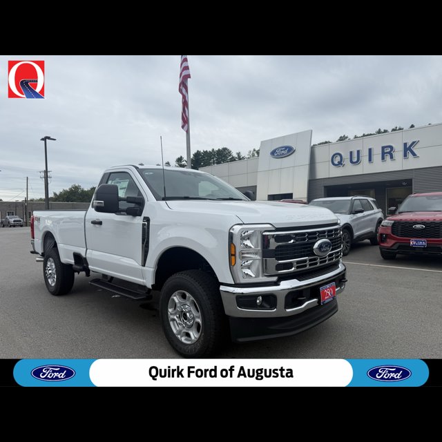 2026 Ford Super Duty F-350 SRW Base