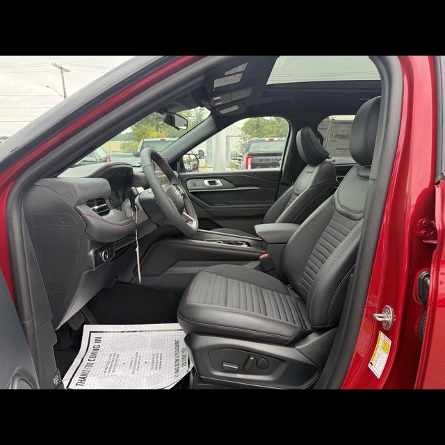 2026 Ford Explorer ST-Line thumbnail 14