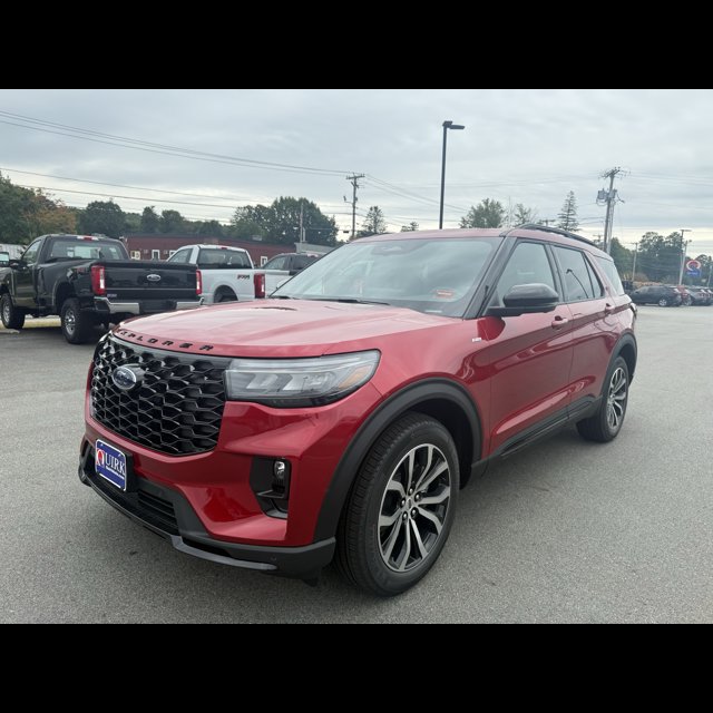 2026 Ford Explorer ST-Line thumbnail 16