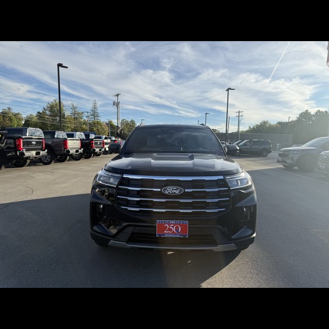 2027 Ford Explorer Base thumbnail 17