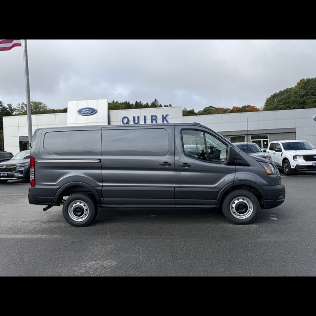 2027 Ford Transit Cargo Van Base thumbnail 4