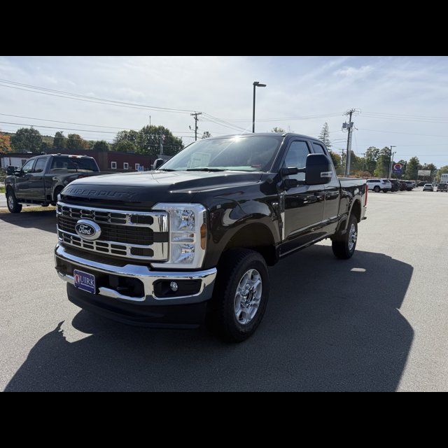 2027 Ford Super Duty F-350 SRW Base thumbnail 14
