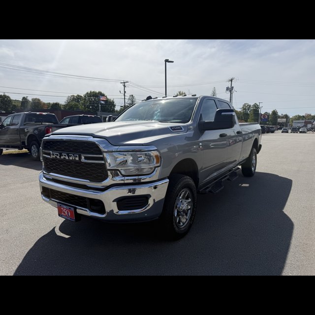 2024 Ram 2500 Tradesman thumbnail 14