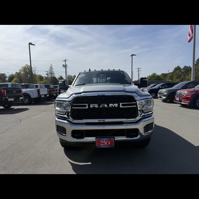 2024 Ram 2500 Tradesman thumbnail 15