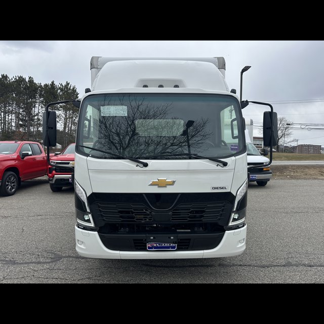 2025 Chevrolet 4500 HD LCF Diesel Base thumbnail 9