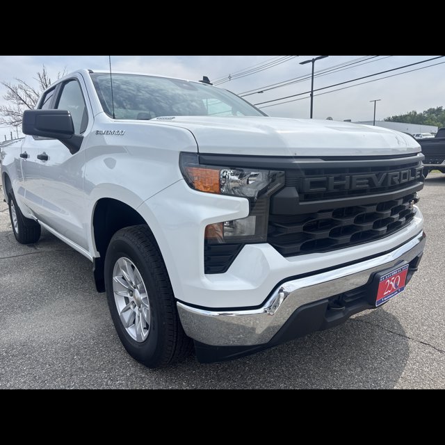 2025 Chevrolet Silverado 1500 Work Truck thumbnail 4