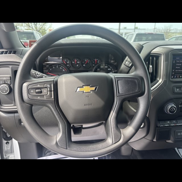 2025 Chevrolet Silverado 1500 Work Truck thumbnail 9