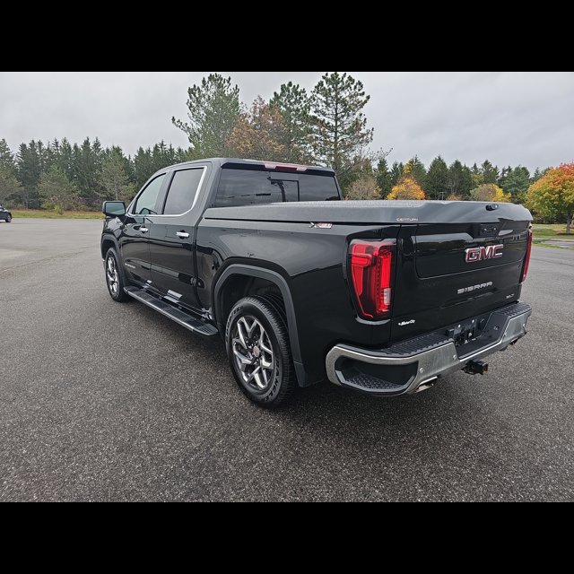 2023 GMC Sierra 1500 SLT thumbnail 3