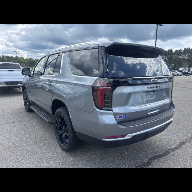 2026 Chevrolet Tahoe LS thumbnail 3