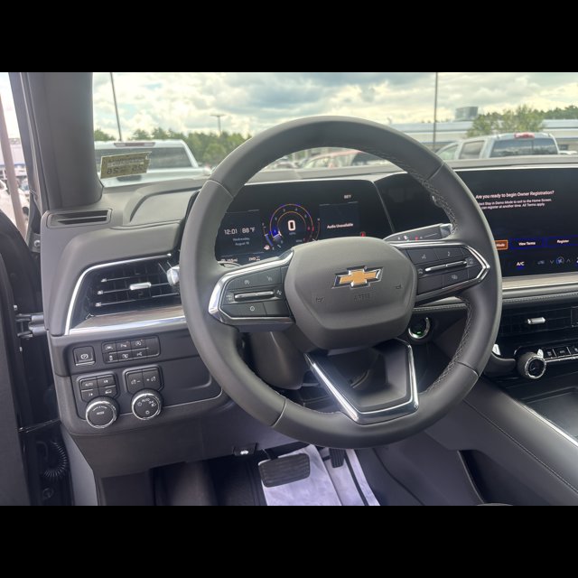 2026 Chevrolet Tahoe LS thumbnail 7