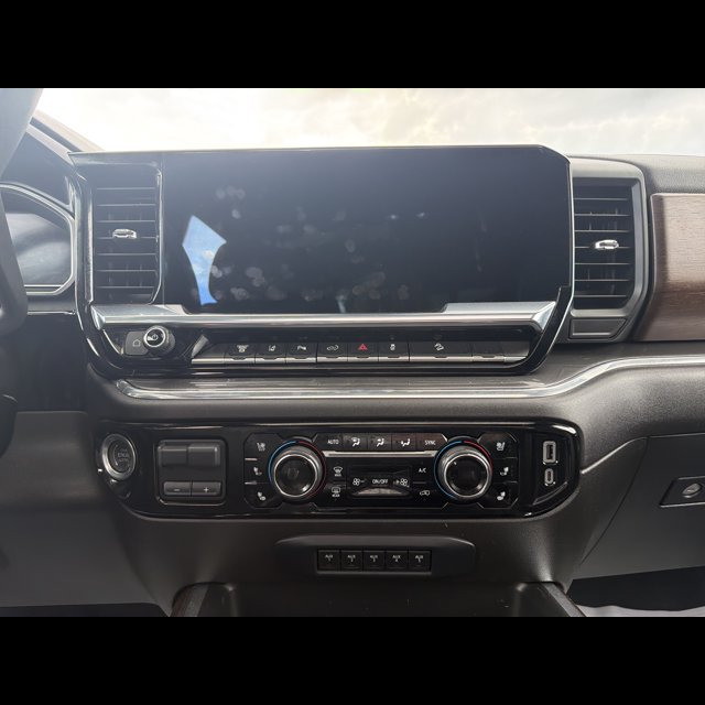 2024 Chevrolet Silverado 2500HD High Country thumbnail 17