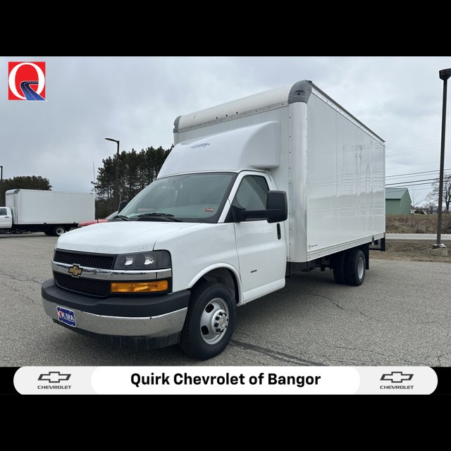 2026 Chevrolet Express Commercial Cutaway Base RWD
