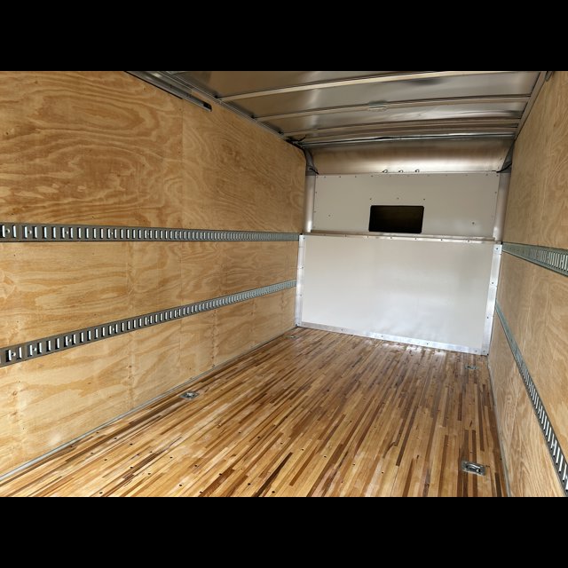 2026 Chevrolet Express Commercial Cutaway Base thumbnail 6