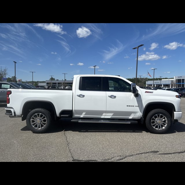 2026 Chevrolet Silverado 2500HD LTZ thumbnail 6