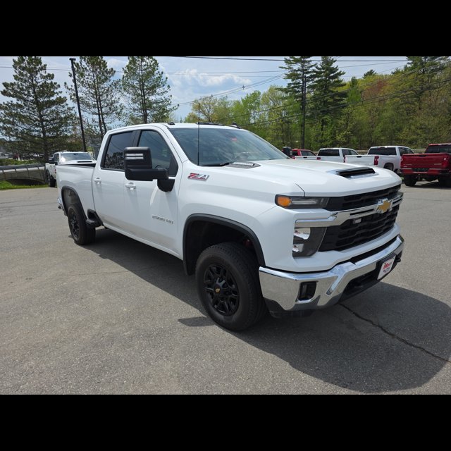 2025 Chevrolet Silverado 2500HD LT thumbnail 6
