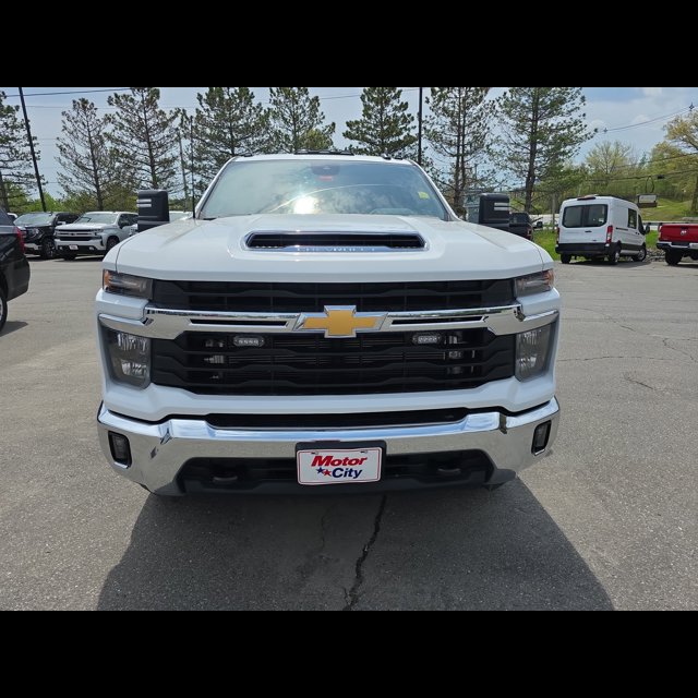 2025 Chevrolet Silverado 2500HD LT thumbnail 7