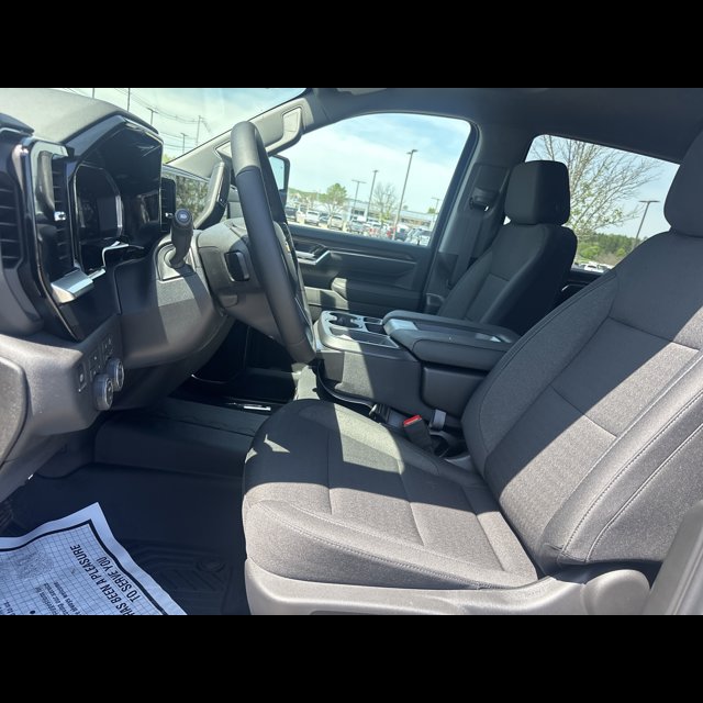 2026 Chevrolet Silverado 2500HD LT thumbnail 5
