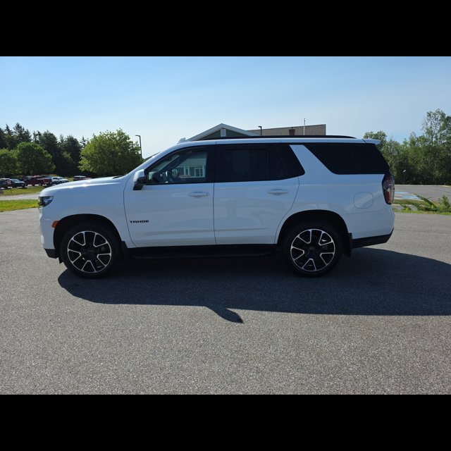 2023 Chevrolet Tahoe RST thumbnail 2