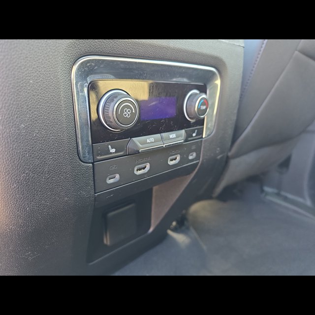 2023 Chevrolet Tahoe RST thumbnail 14