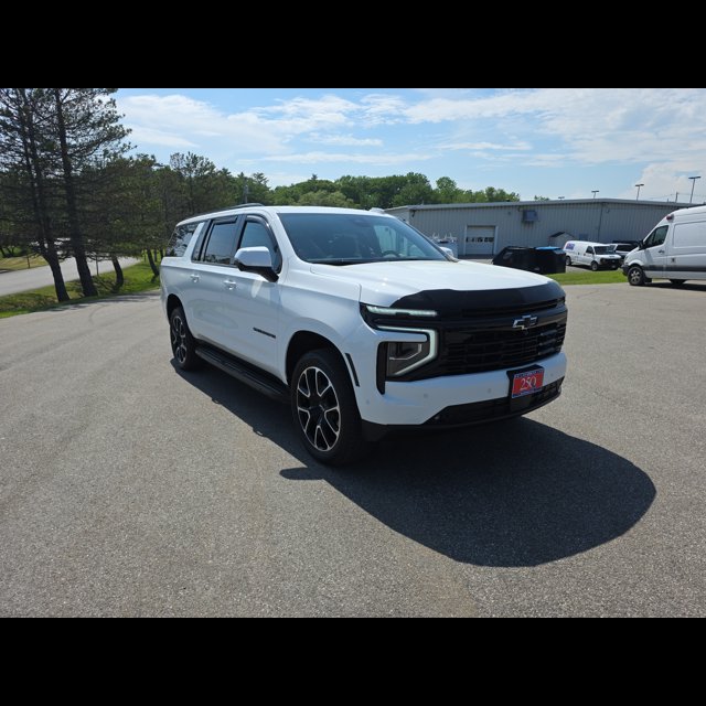 2026 Chevrolet Suburban RST thumbnail 9