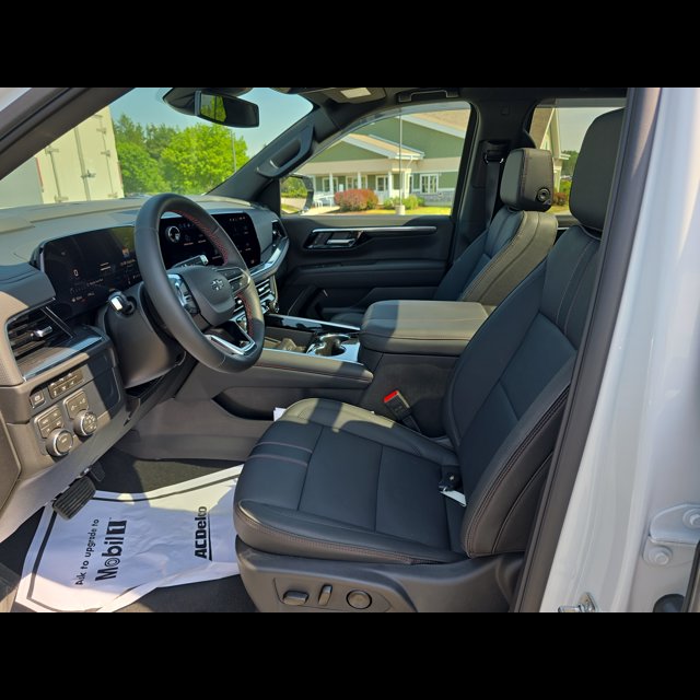2026 Chevrolet Suburban RST thumbnail 12