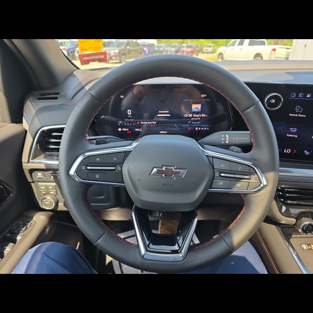 2026 Chevrolet Suburban RST thumbnail 16