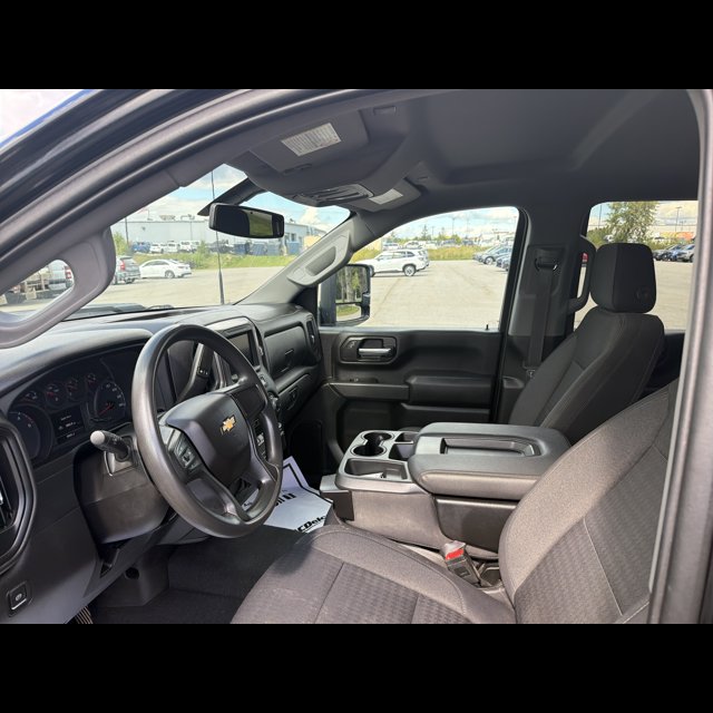 2023 Chevrolet Silverado 2500HD Custom thumbnail 10
