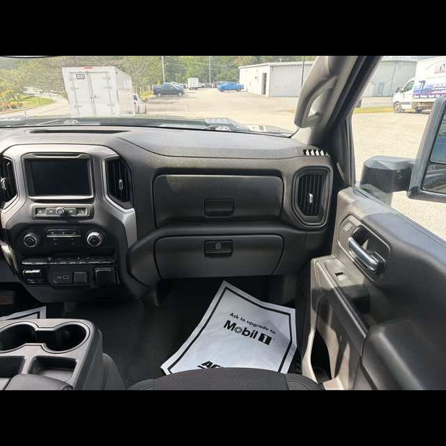 2023 Chevrolet Silverado 2500HD Custom thumbnail 14