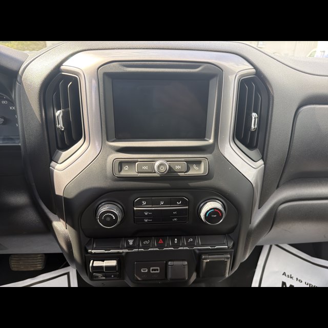 2023 Chevrolet Silverado 2500HD Custom thumbnail 16